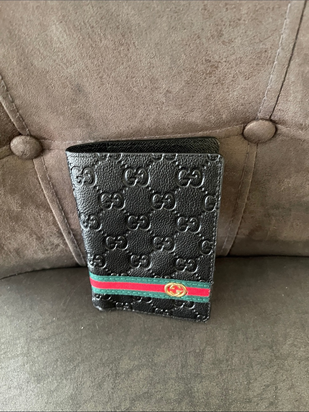 Gucci passport holder